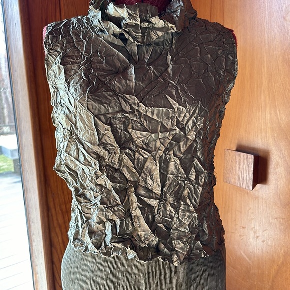 Pretty Jolie Mine Paris Celery Satin Crinkle Skirt Set Sz 10 NWT! Orig $338! - Picture 2 of 10